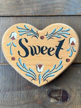 Vintage Folk Art Wooden Heart Wall Hanging Sweet Cottage Decor Rustic Decor